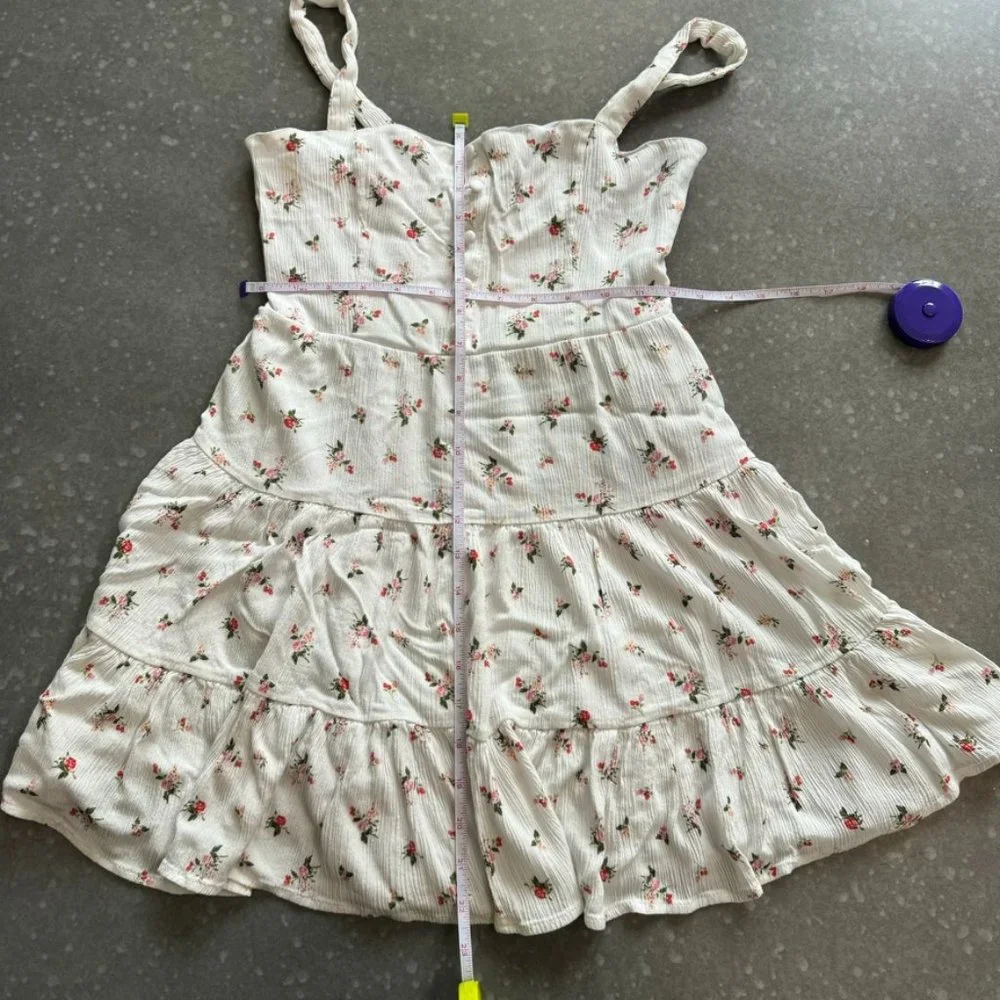 Forever 21 White Floral Tiered Sundress – Sleeveless Cottagecore - Picture 9 of 11